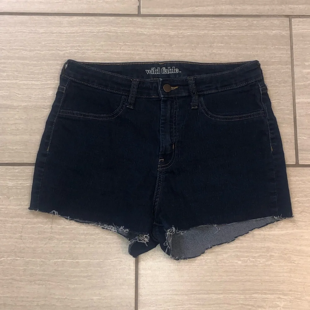 wild fable Dark Indigo Raw Hem Denim Shorts size 12